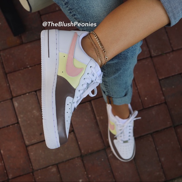 Nike Custom Air Force 1 NWT - Picture 2 of 13